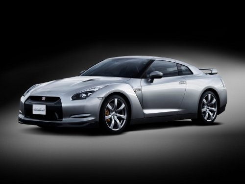 Nissan GTR picture