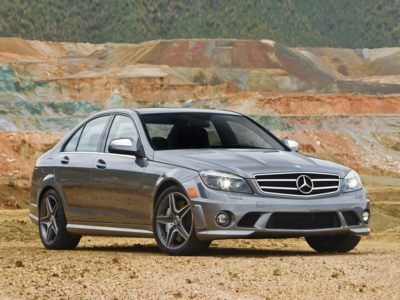 The 2010 Mercedes-Benz C300 Sport Sedan comes with impressive sales and lease incentives during June.