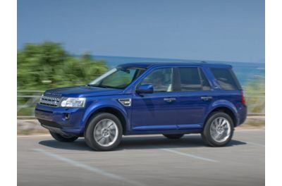 The 2011 Land Rover LR2, which will face competition from the new Porsche Cajun in the next few years, has been recalled for a fault air bag.